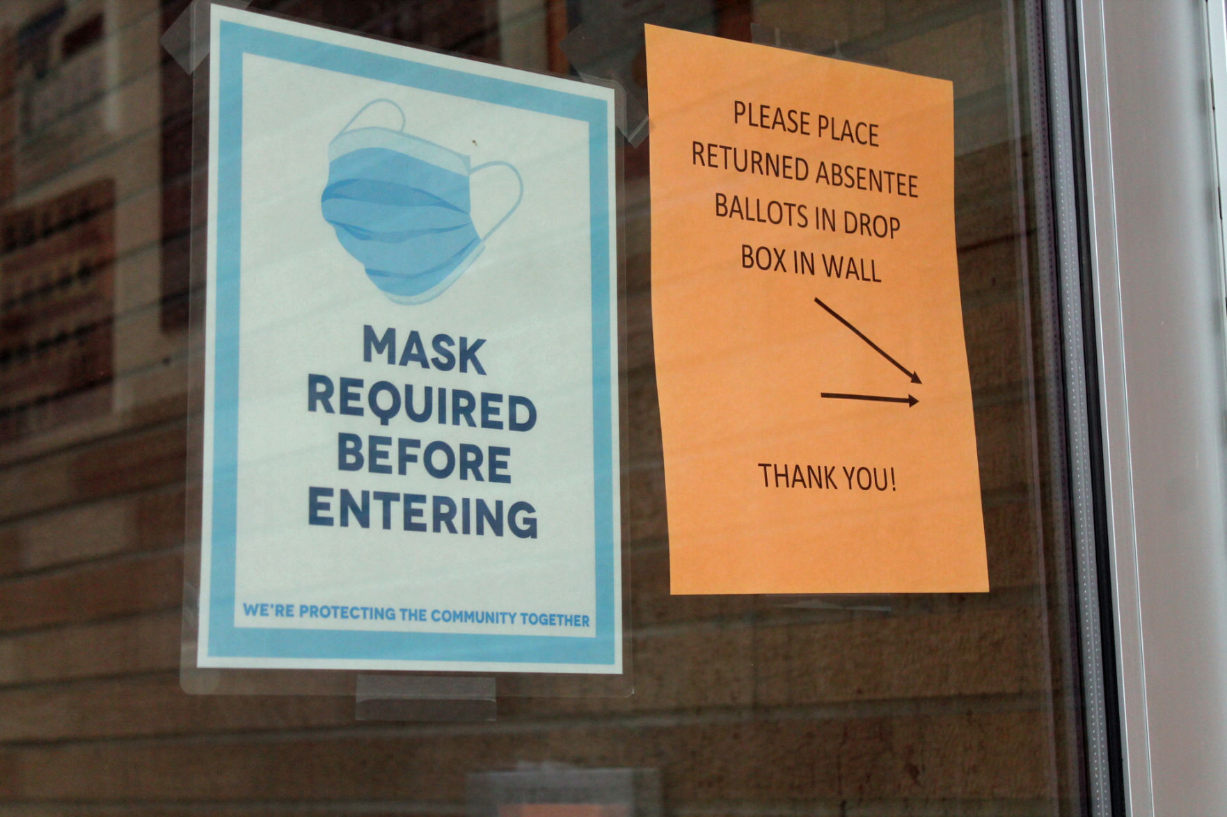 In-person absentee voting-11.jpg